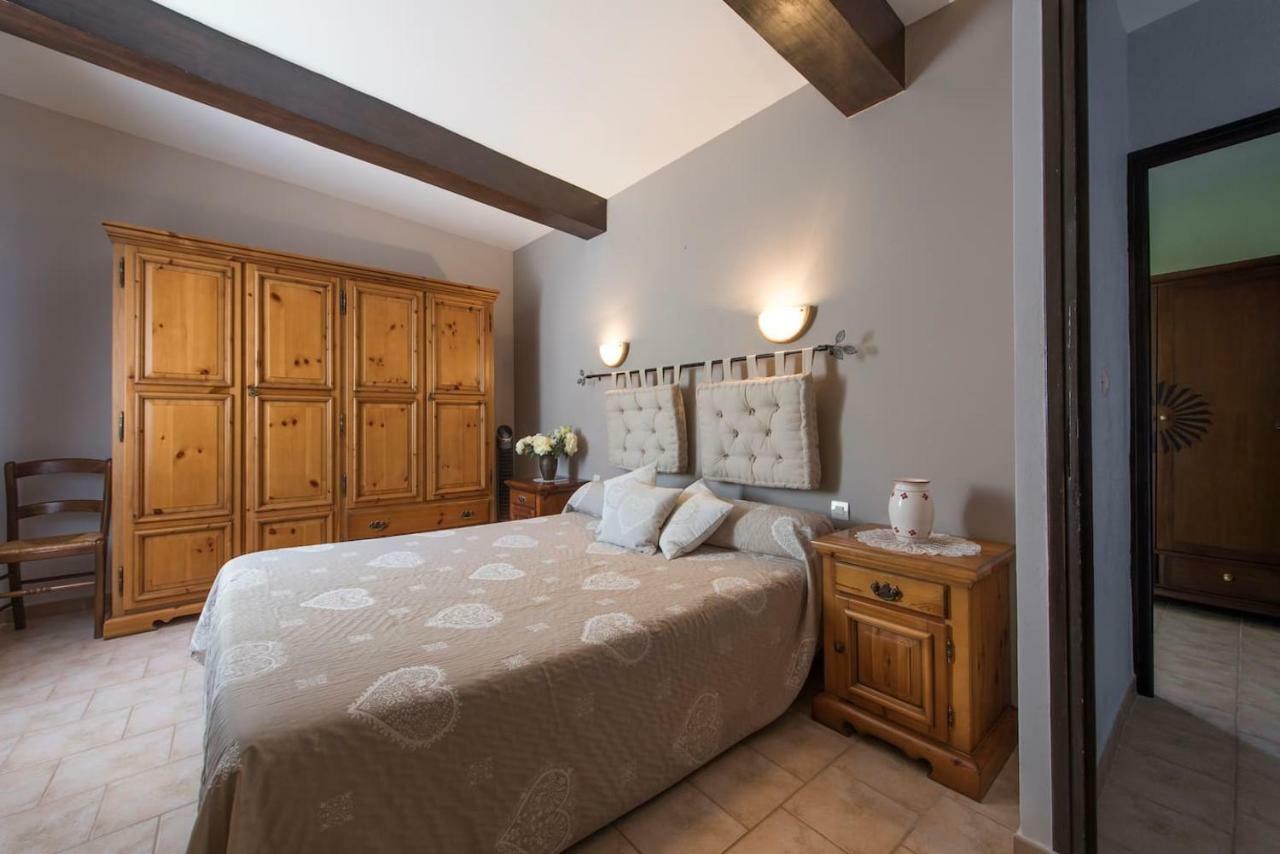 Appartement Clot De Felines Entrevaux Buitenkant foto