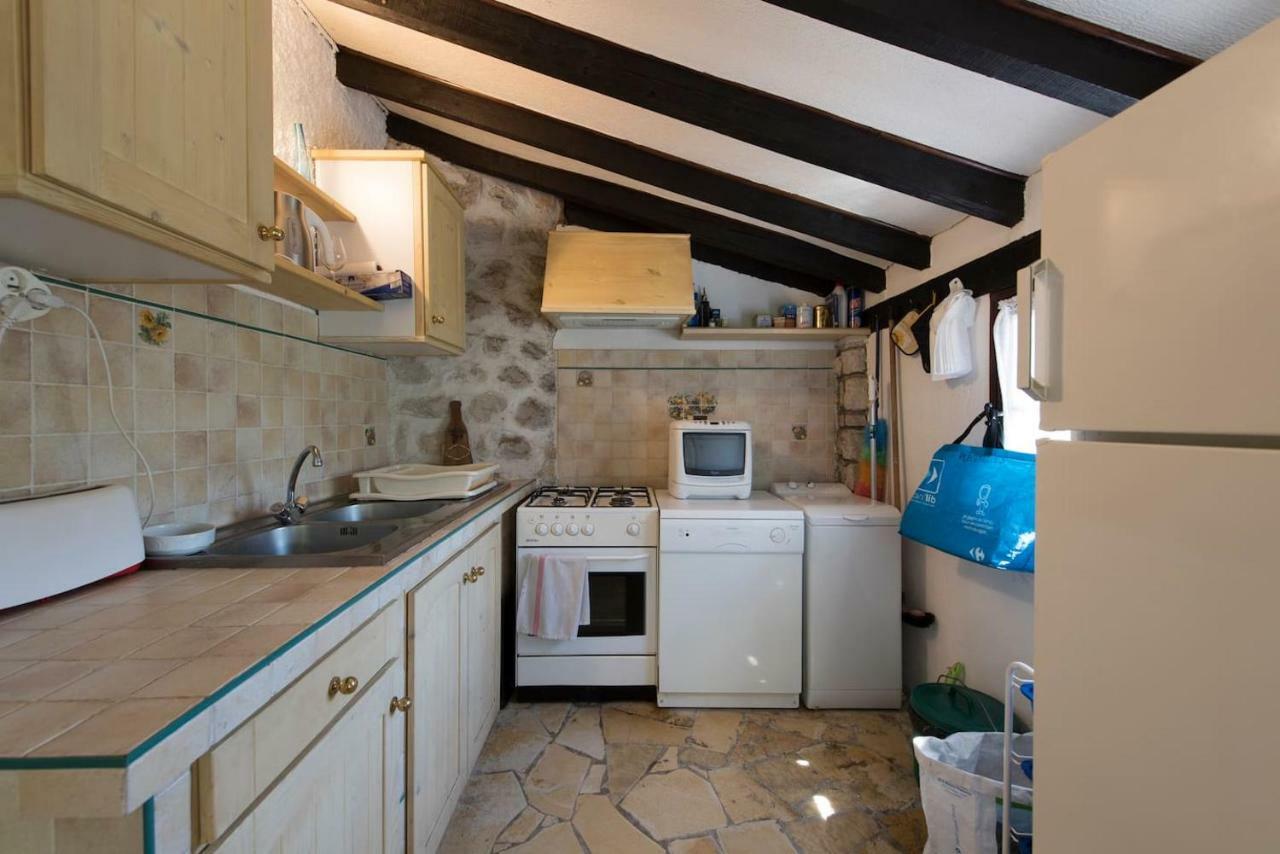 Appartement Clot De Felines Entrevaux Buitenkant foto
